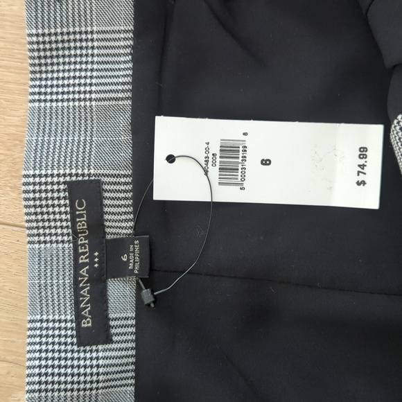 BANANA REPUBLIC Check Pattern Skirt Size 6US NWT - Picture 2 of 6